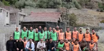 AA çalışanları paintball turnuvasında bir araya geldi