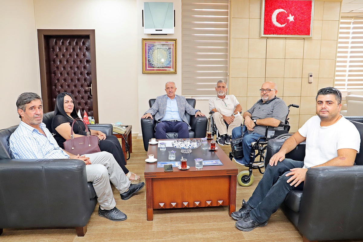 Akdeniz Belediye Başkanı Mustafa Gültak\'a ziyaret