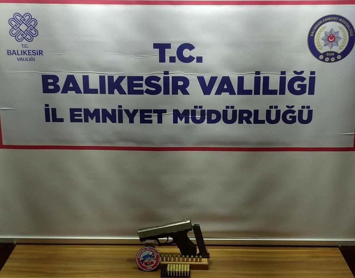 Son dakika haberleri: Balıkesir\'de polisten 41 şahsa gözaltı
