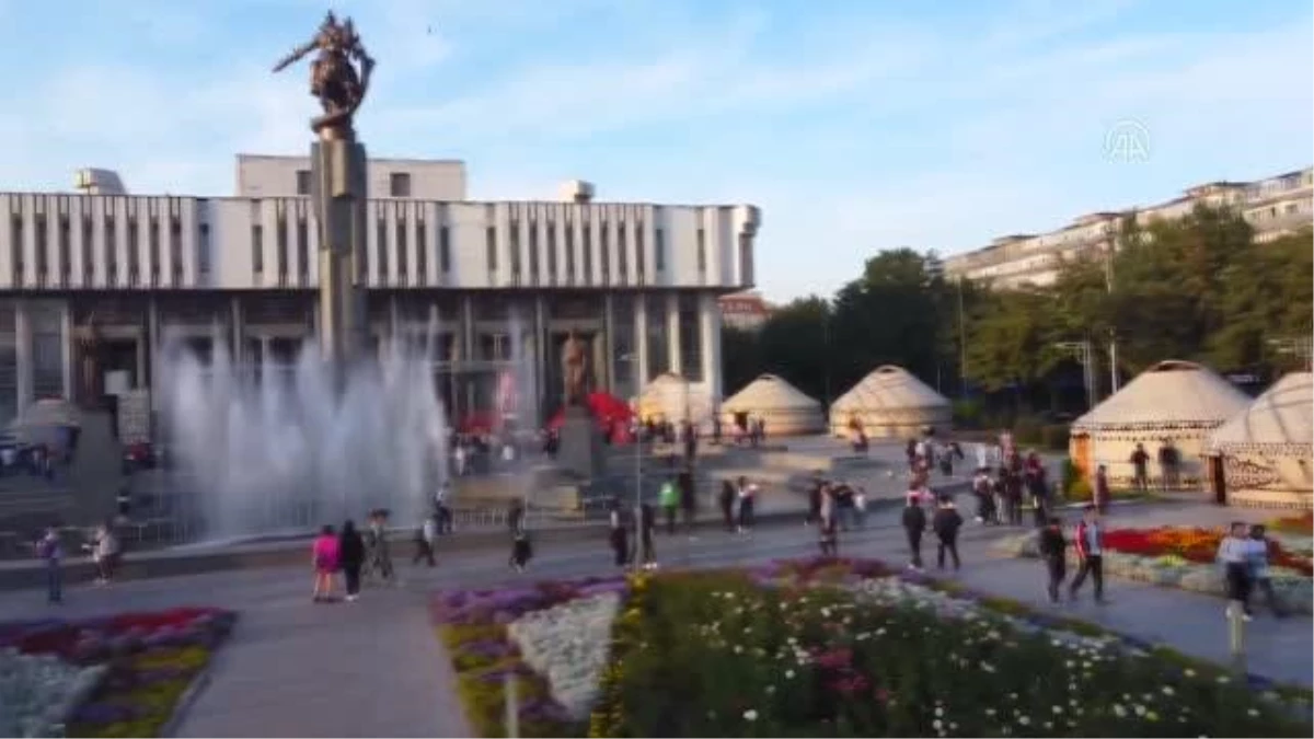 Kırgızistan\'da 6. Dünya Halk Destanları Festivali yapıldı