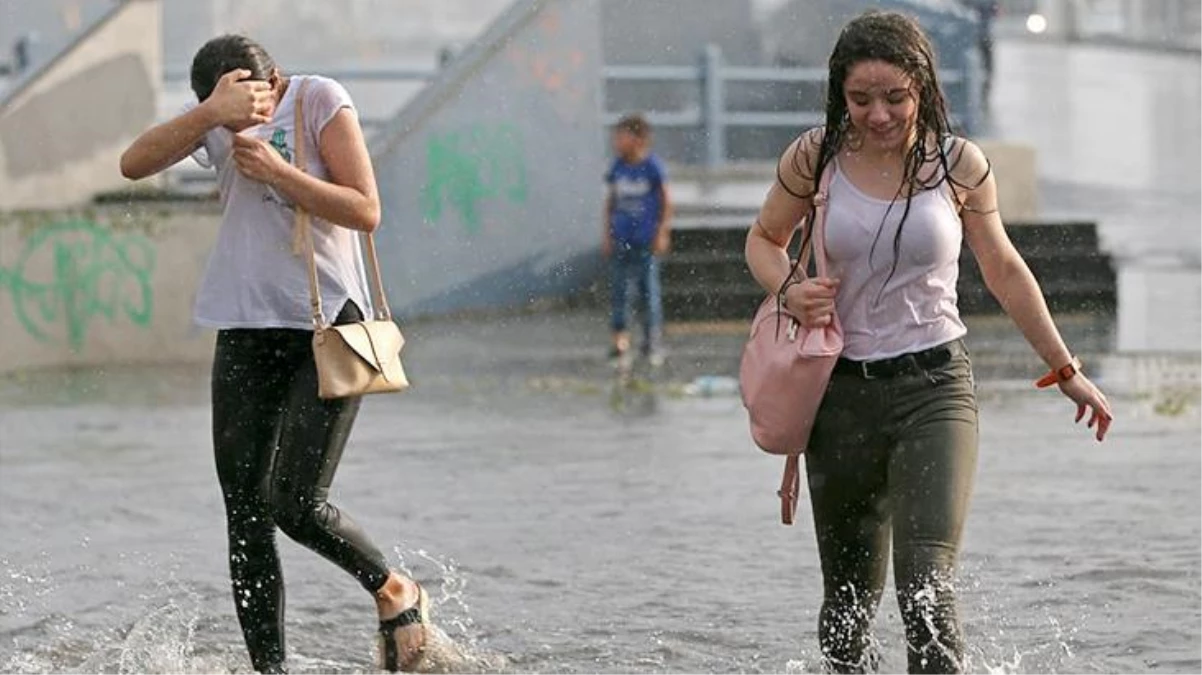 Son dakika: Meteoroloji\'den iki kente turuncu kodlu uyarı! Sel ve heyelan tehlikesine dikkat çektiler