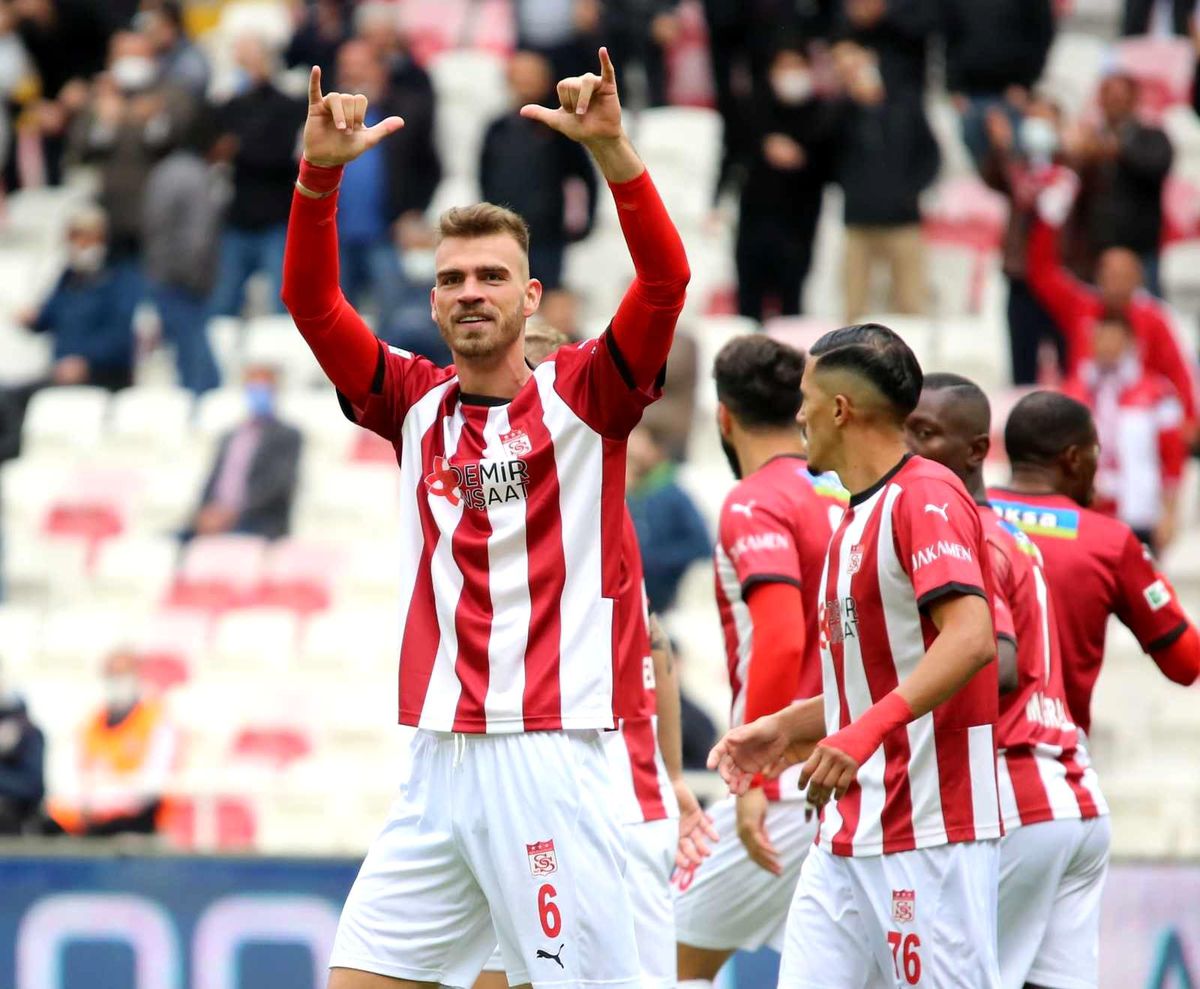 Sivasspor\'da Dimitris Goutas, gollerine devam ediyor