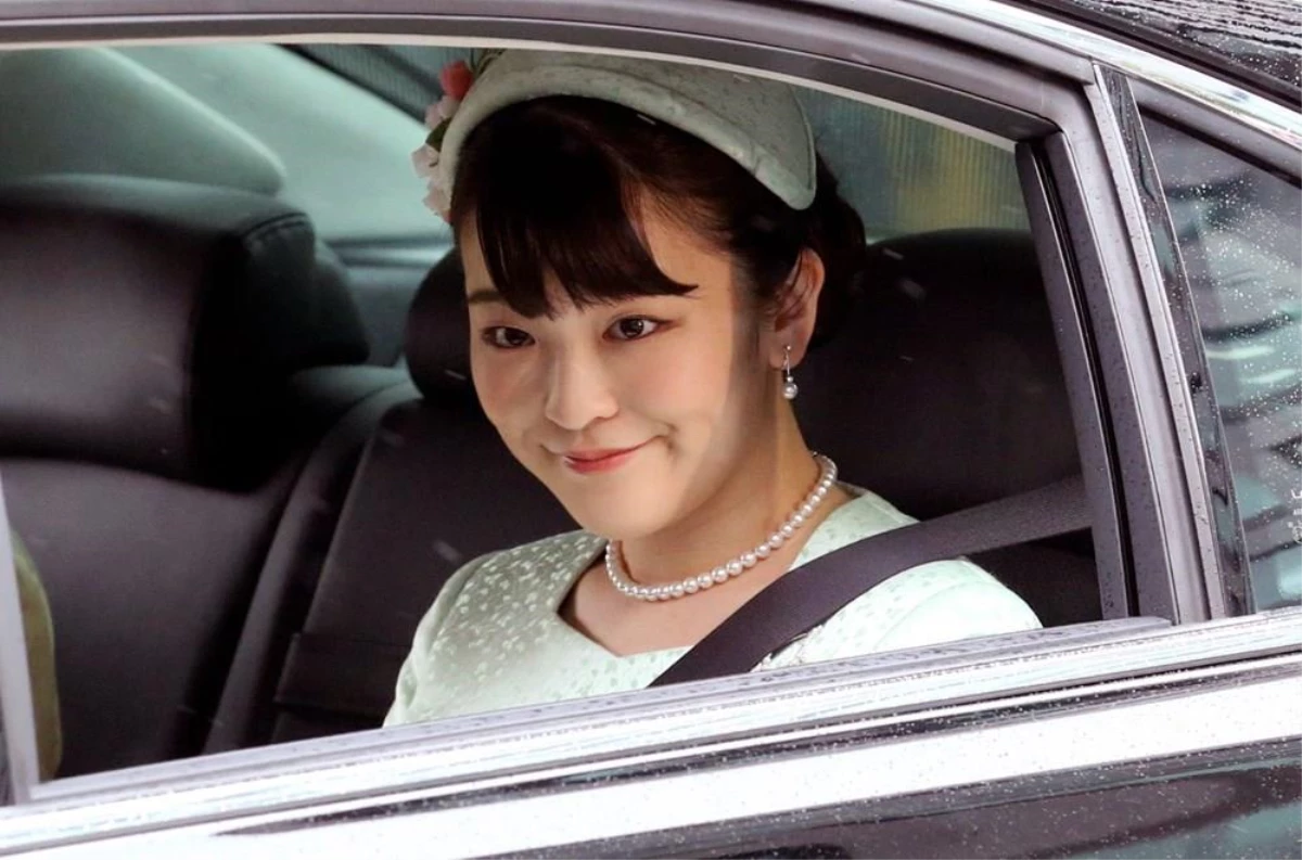Prenses Mako, bir siville evlenip Japon kraliyet ailesinden ayrılan kadınlara verilen toplu parayı kabul etmedi
