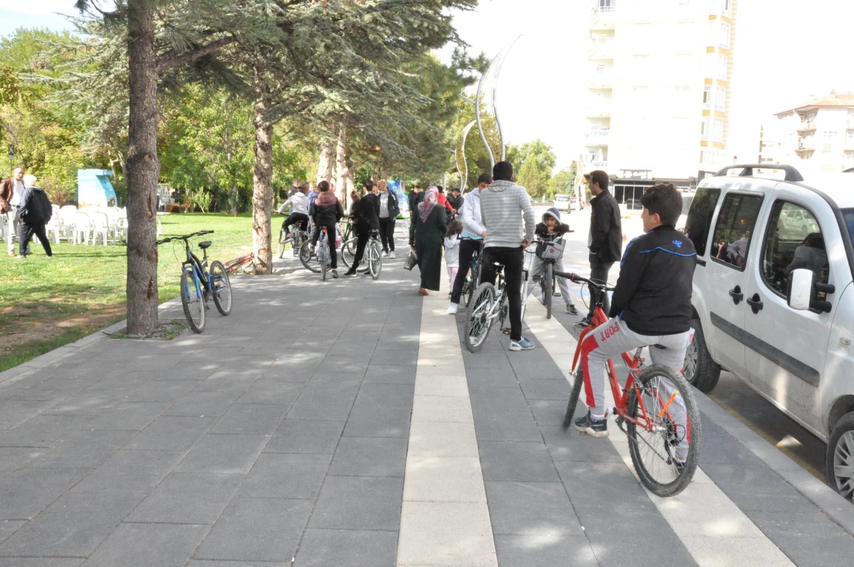 Sorgun\'da "Bisikletini al sen de katıl" etkinliği