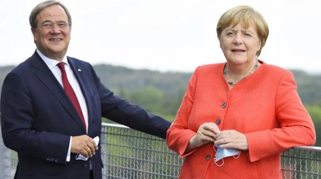 Almanya'da halk sandık başında! Merkel veda ediyor, veliahtı Türk Armin ülkenin başına geçmeye hazırlanıyor