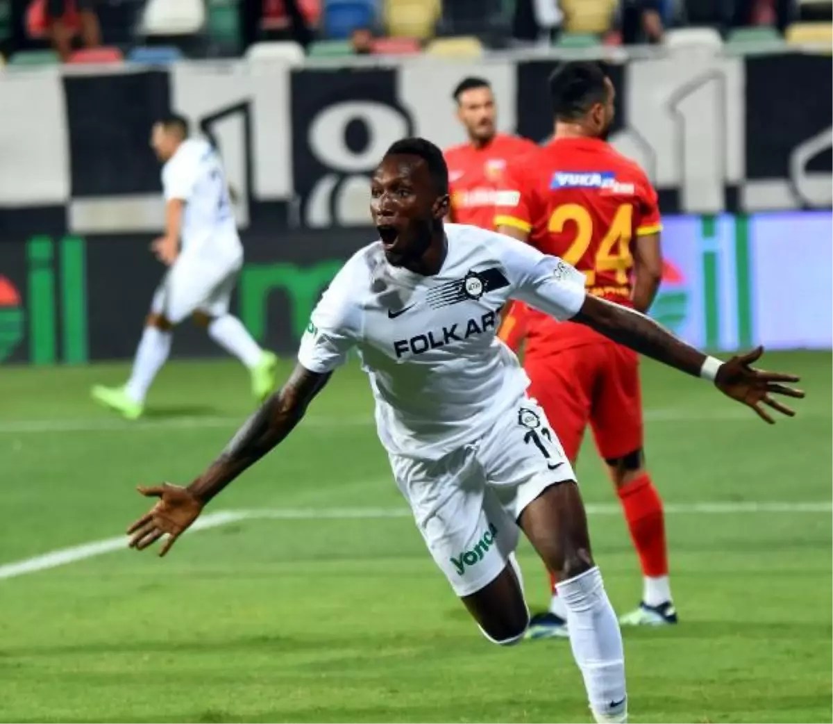 Altay\'da herkes golcü
