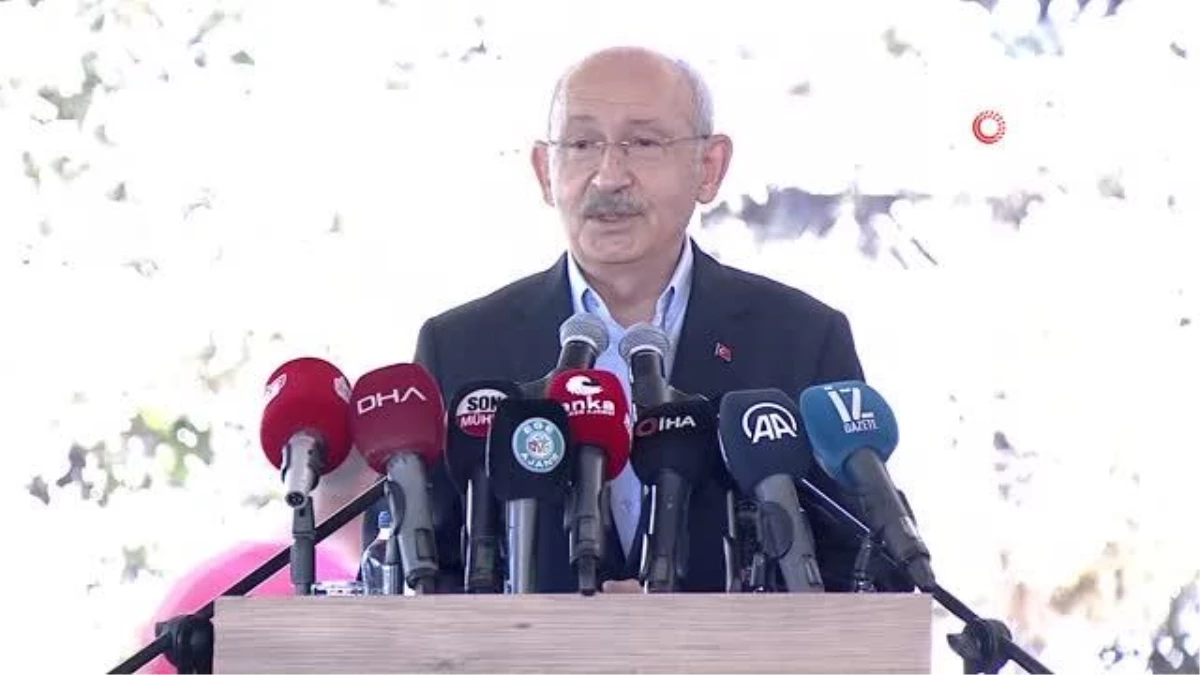 CHP Lideri Kılıçdaroğlu: "En büyük kaybımız yüksek yetenekli insanlarımızın geleceklerini dışarıda aramalarıdır"