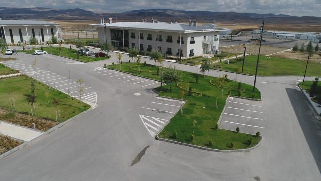 Cumhurbaşkanı Erdoğan tarafından açılan Ankara-Niğde otoyolundaki tesisler, 10 bin kişiye istihdam sağlayacak