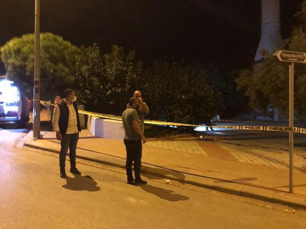 Diyarbakır\'dan geldiği Denizli\'de cami avlusunda öldürüldü