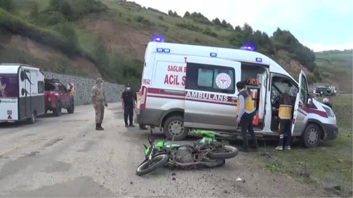 Motosikletin trafik levhasına çarptığı kazada bir kişi öldü