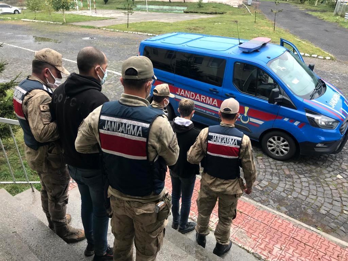 Posof\'ta 7 kaçak göçmen yakalandı