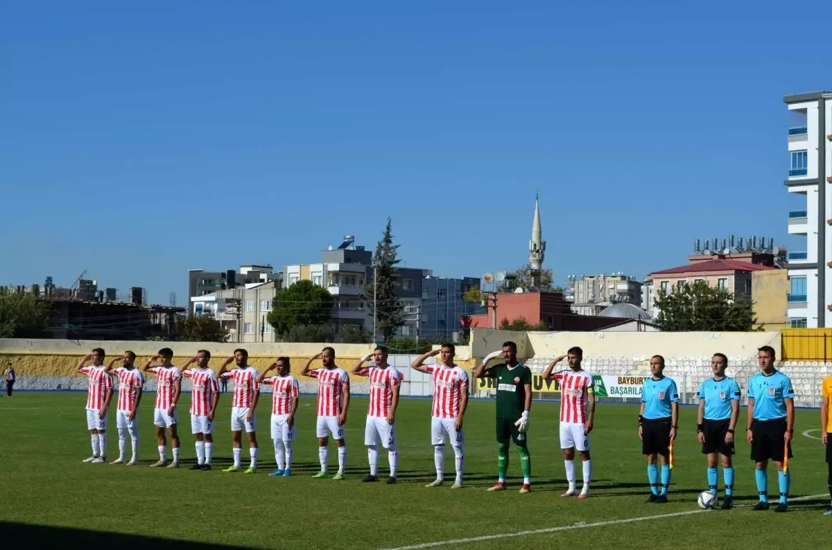 TFF 2. Lig: Kahramanmaraş: 0 AN Zentrum Bayburt Özel İdare: 1