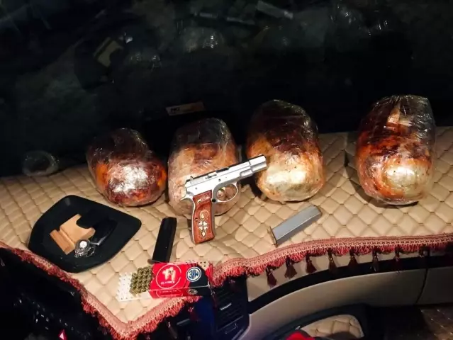 Bir tırda 4 kilo 550 gram esrar ele geçirildi