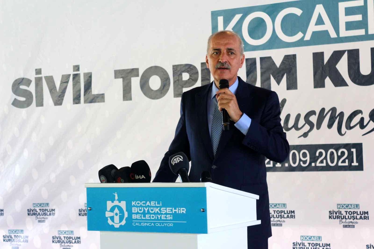 AK Parti Genel Başkanvekili Kurtulmuş: "Günümüzü gün ederek vakit geçirmemiz mümkün değildir"