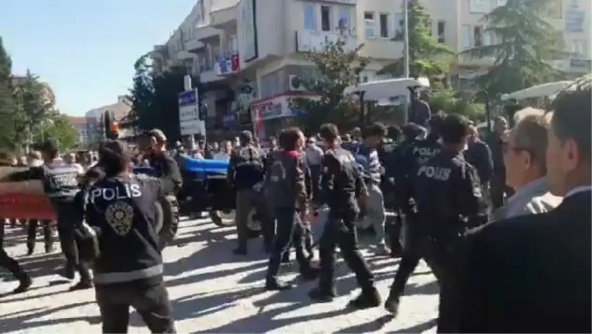 ARAZİ TOPLULAŞTIRMASINA KARŞI EYLEME POLİS MÜDAHALESİ