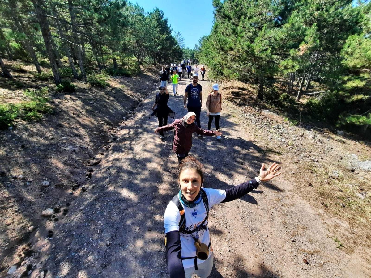 Avrupa Hareketlilik Haftası için doğa yürüyüşünde bir araya geldiler