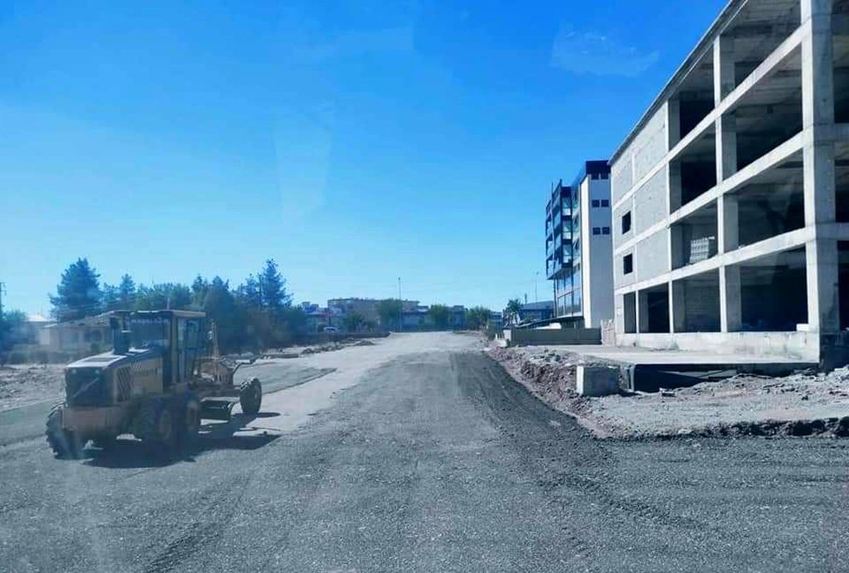 Bağlar Belediyesinden iki bölgeye daha imar yolu