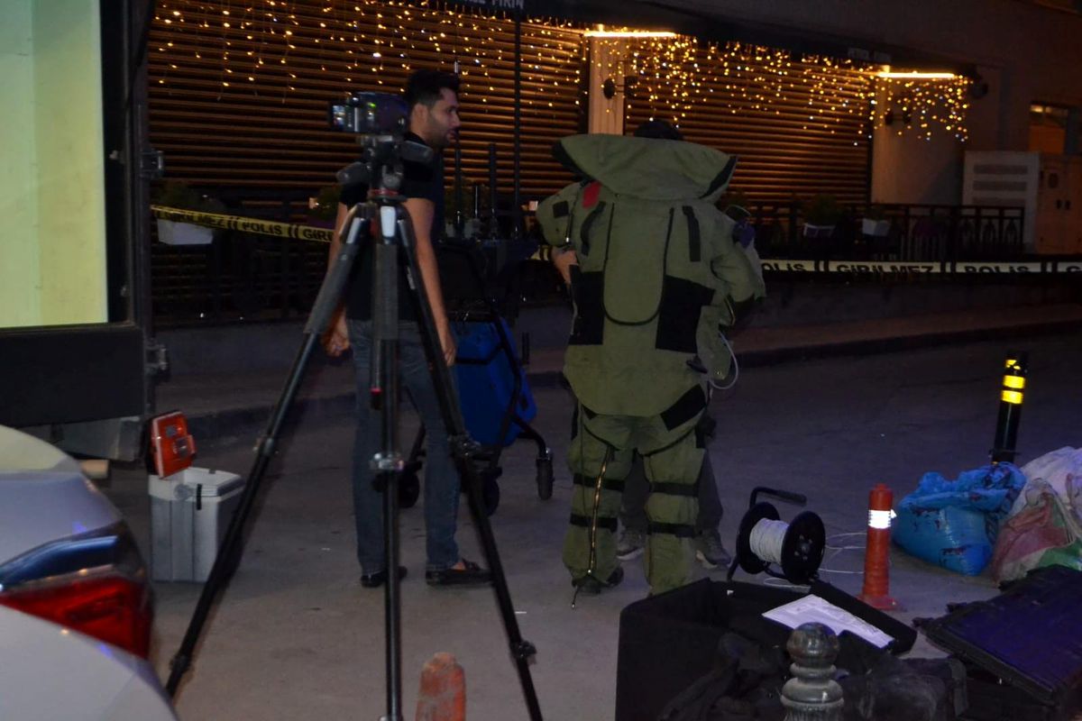 Son Dakika | Batman\'da şüpheli paket içeresinde bomba parçaları çıktı