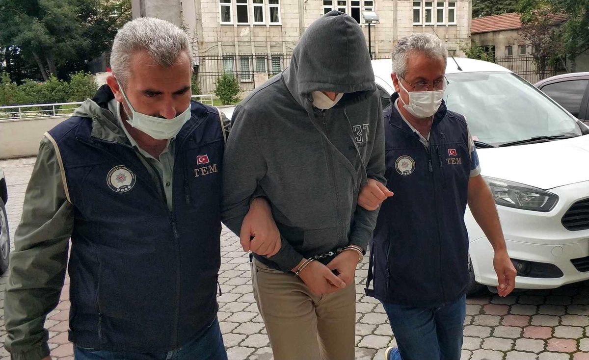 Son dakika haberleri... Denizli\'de DEAŞ, FETÖ ve PKK operasyonu: 5 gözaltı