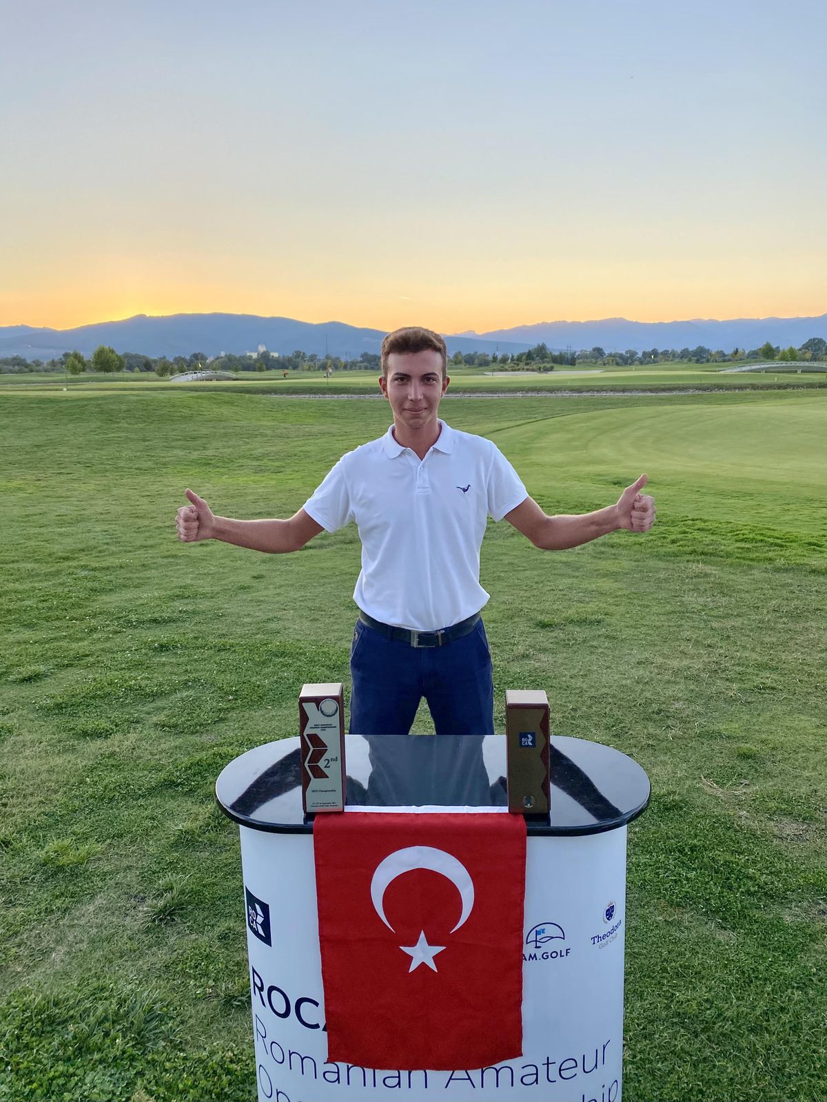 Genç golfçü Yılmaz Batan, Romanya\'da ikinci oldu