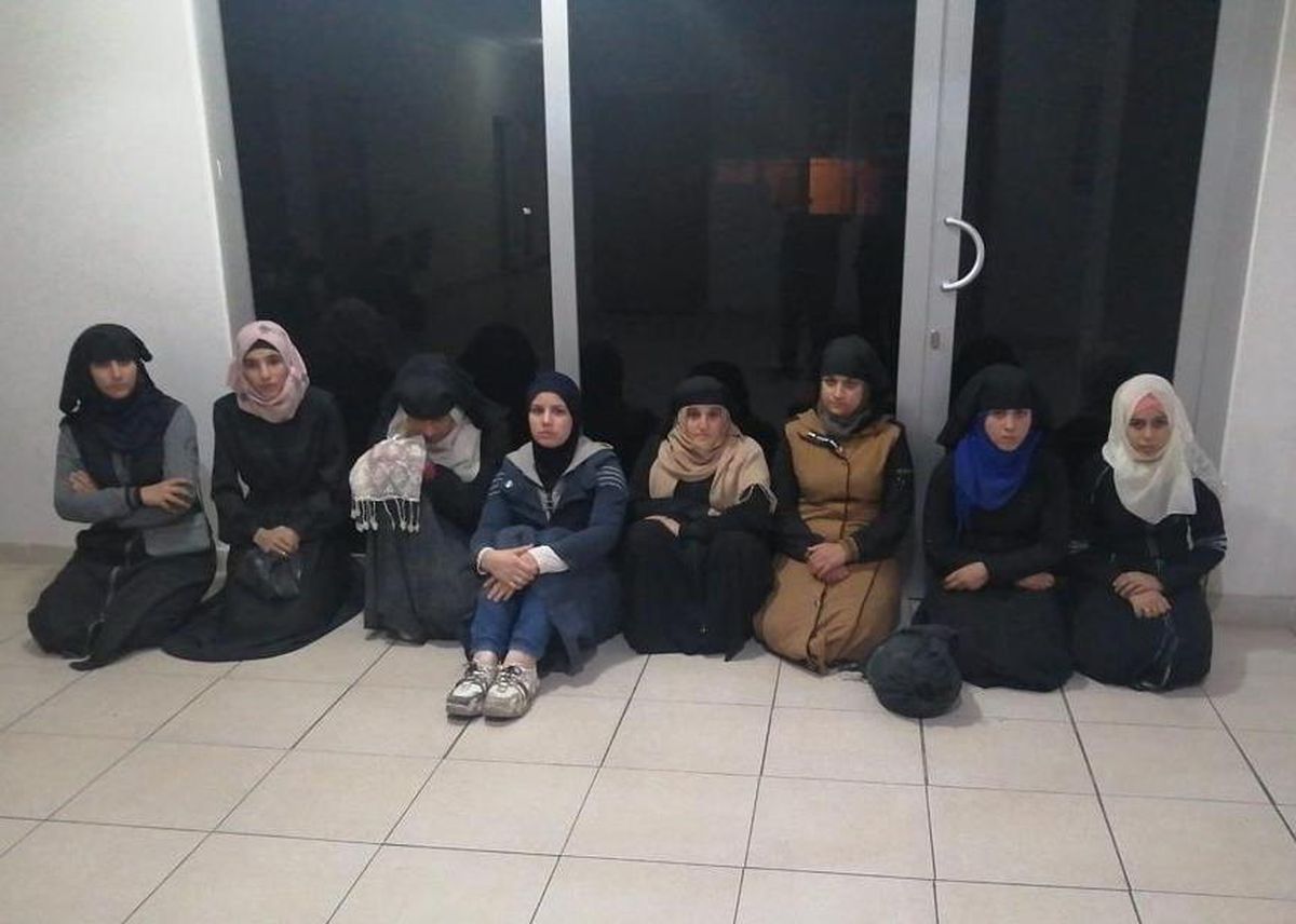 Hatay\'da 22 düzensiz göçmen yakalandı