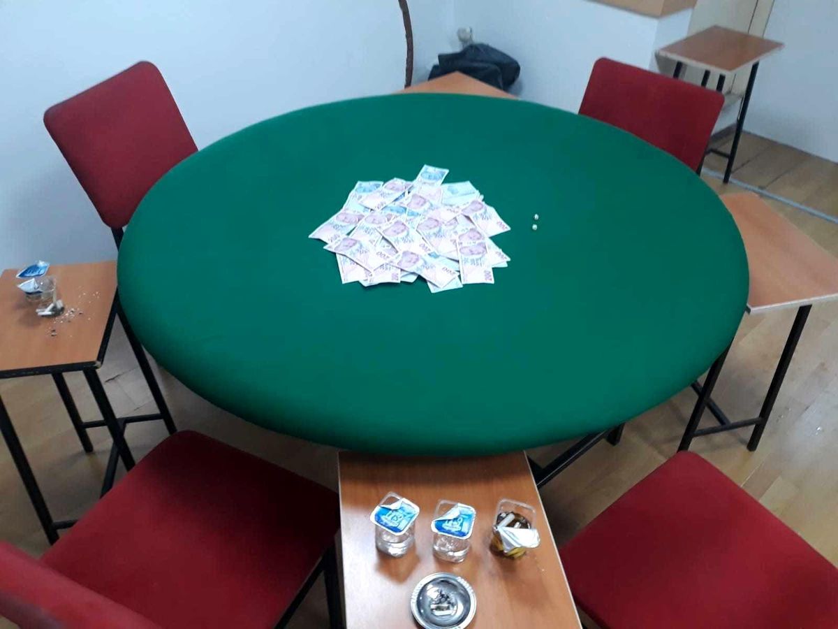 Kumar oynayanlara yönelik denetimler devam ediyor! Son bir haftada 32 bin TL para cezası kesildi