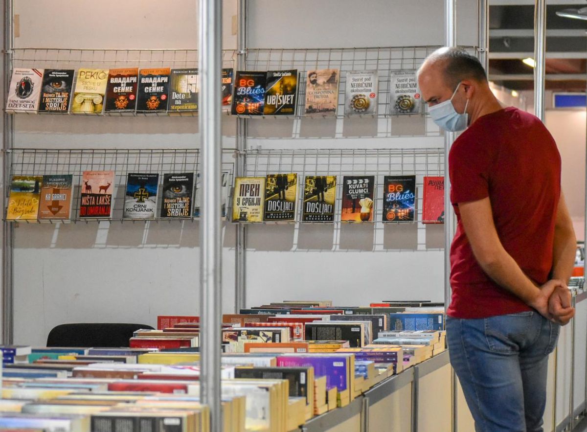 Karadağ\'da 15. Uluslararası Kitap ve Eğitim Fuarı açıldı