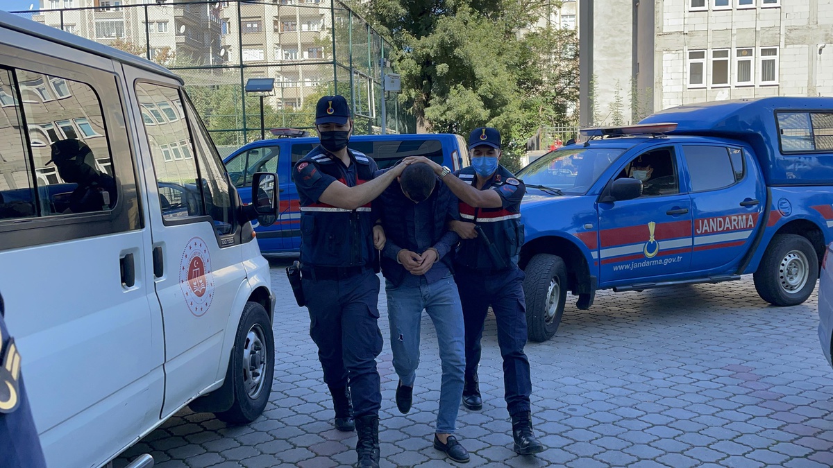 Samsun\'daki arazi cinayetinin şüphelilerinden 2\'si tutuklandı