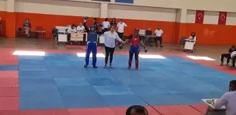 Şuhutlu sporcular Ege Wushu Kung Fu Şampiyonası'na damga vurdu