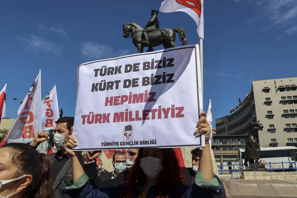 Türkiye Gençlik Birliği, "Kürt sorunu TBMM\'de çözülmeli" söylemlerini protesto etti