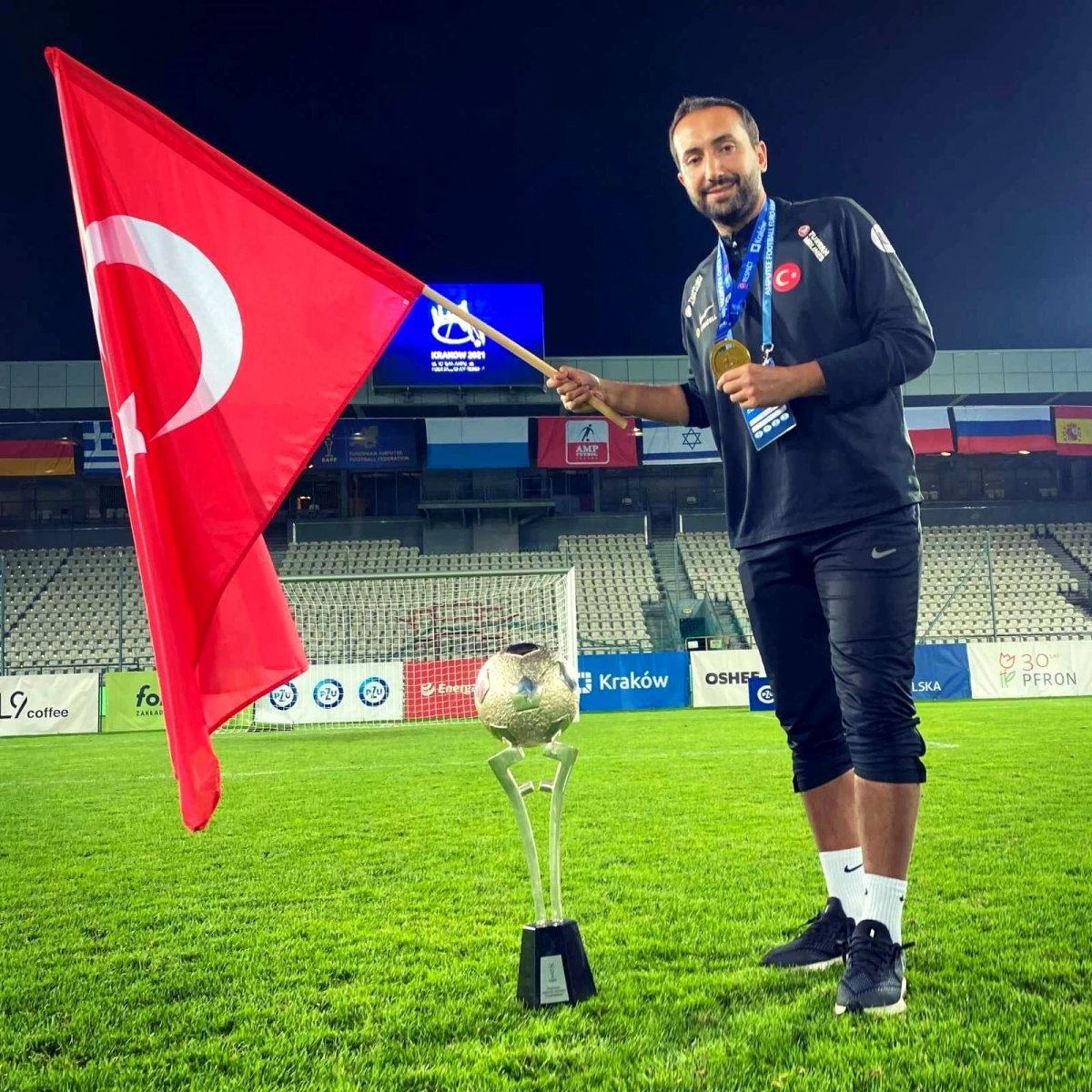 Ampute Futbol Milli Takımı kaleci antrenörü Erhan Kuşkapan: "Yeni hedefimiz Dünya şampiyonluğu!"