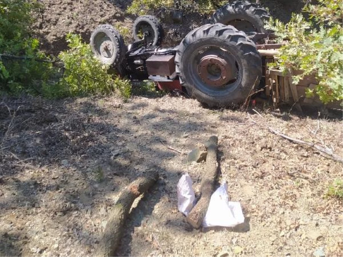 Ankara\'da, devrilen traktörün sürücüsü öldü