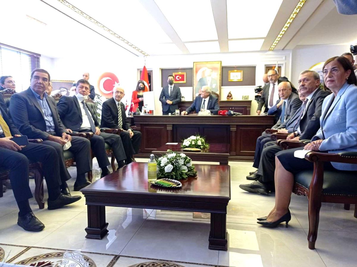 CHP Genel Başkanı Kılıçdaroğlu, Bilecik\'te temaslarına başladı