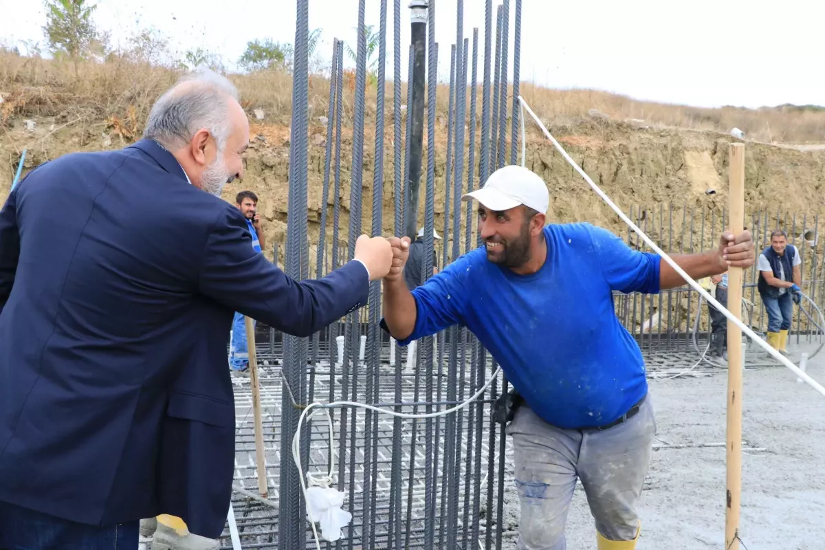 Çiftlikköy\'de stadyum yenileme ve spor salonu projesi hayata geçiriliyor