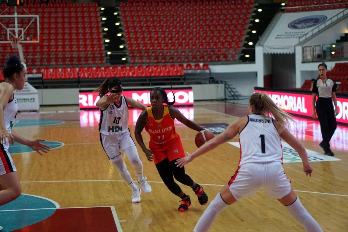 Erciyes Cup: Bellona Kayseri Basketbol: 73 Beşiktaş: 69