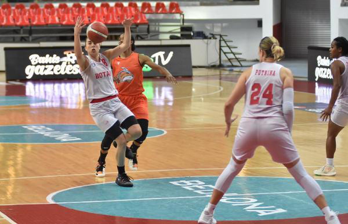 Erciyes Cup\'ta ilk gün tamamlandı