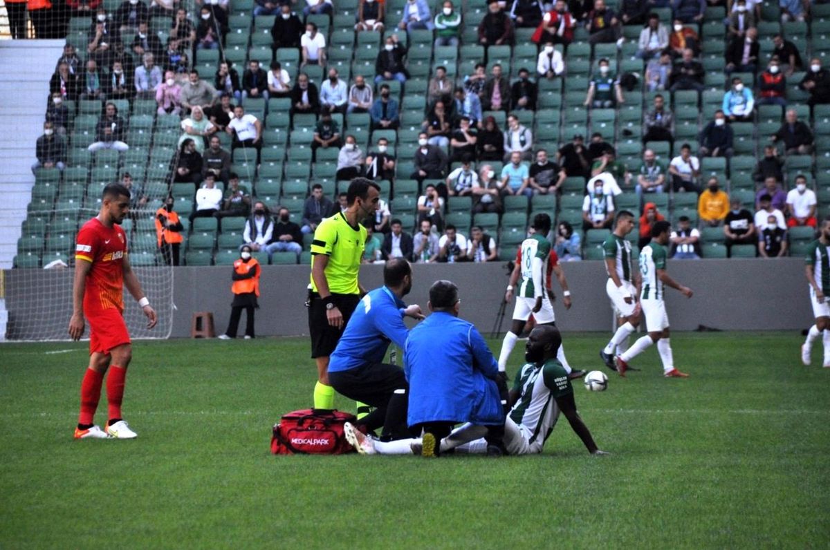 Giresunspor\'da Doukara şoku!