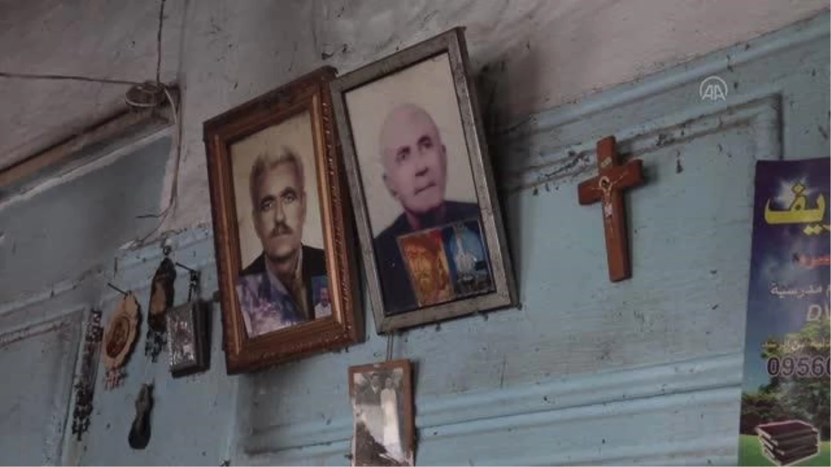 İHH, İdlib\'in 90 yaşındaki "Hacı" lakaplı Hristiyan\'ı Butrus\'a yardım ulaştırdı