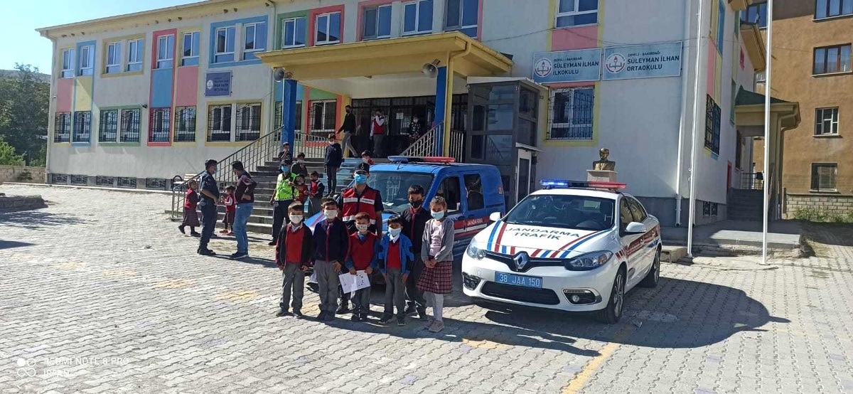 Jandarmadan Huzur Güven ve Çocuk uygulaması