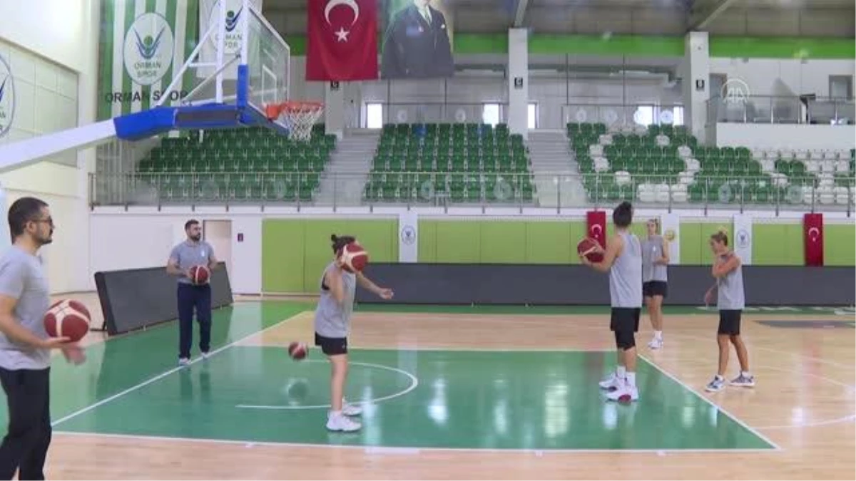 Kadın basketbolunun eskimeyen yüzü Nilay Kartaltepe, Fenerbahçe günlerini unutamıyor