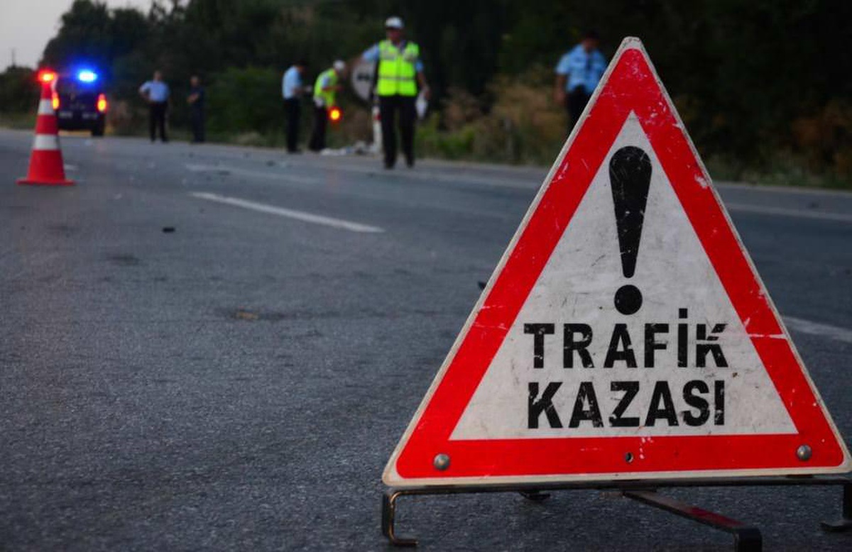 Korkunç kaza can aldı! Motosiklet sürücüsü karşı yönden gelen kamyonetle çarpıştı