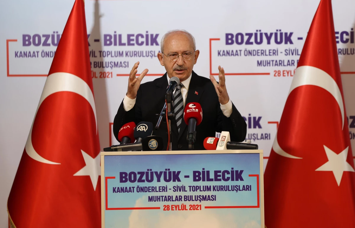 Kılıçdaroğlu, Bilecik\'te kanaat önderleri, muhtarlar ve STK temsilcileriyle buluştu