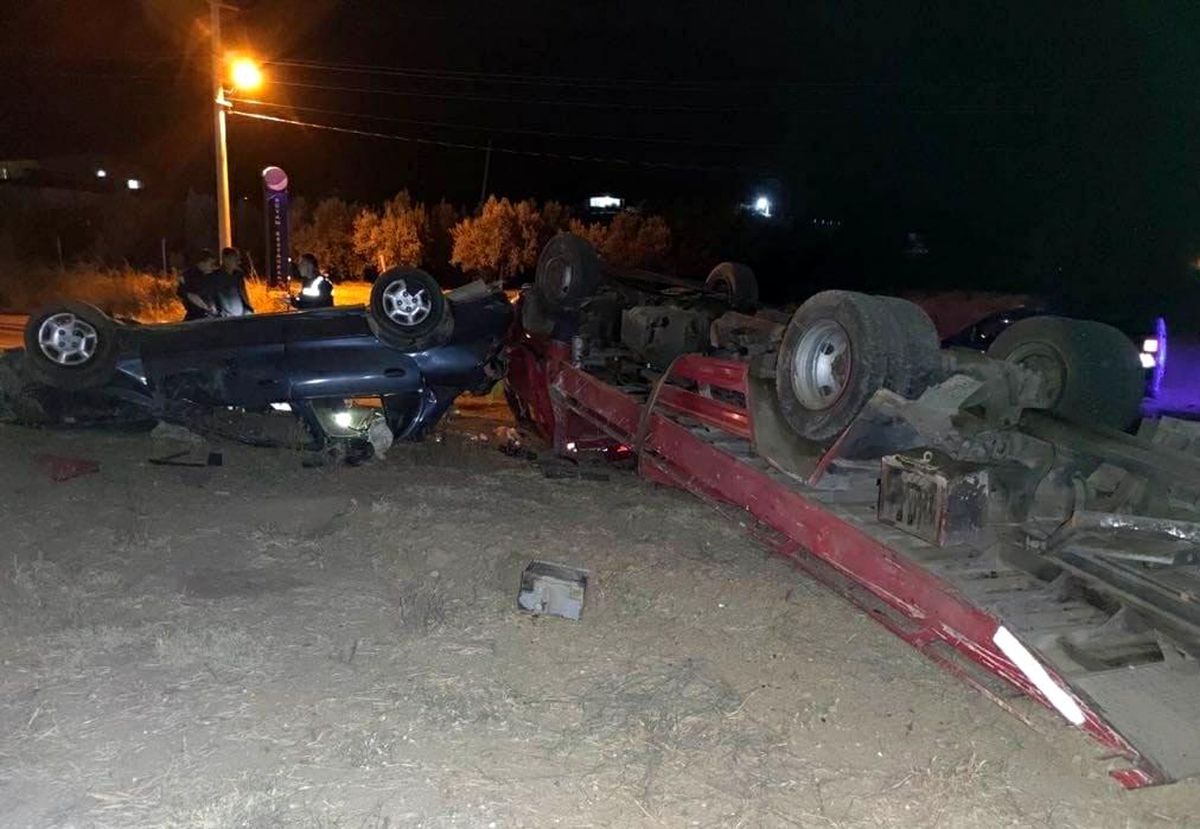 Sarıgöl\'de trafik kazası: 2 yaralı