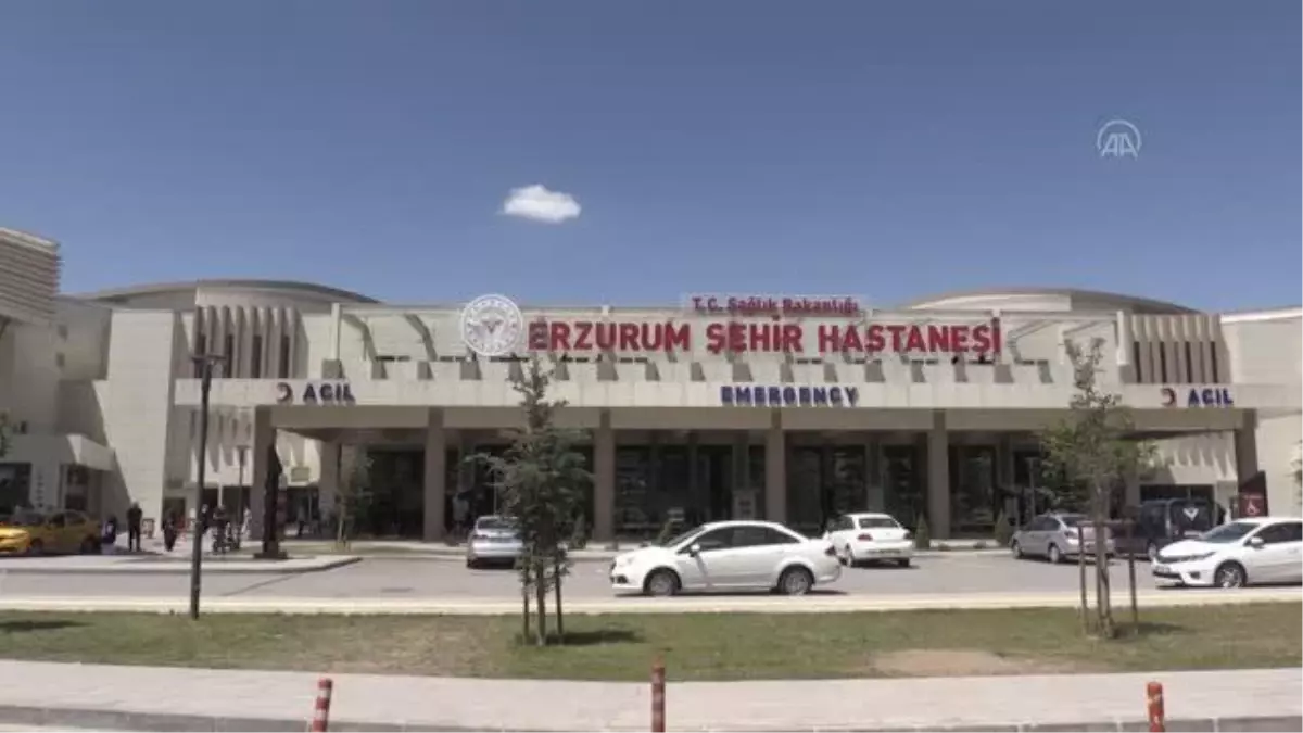 Tavsiye üzerine yaptığı karışımla şifa ararken bacağını yaktı