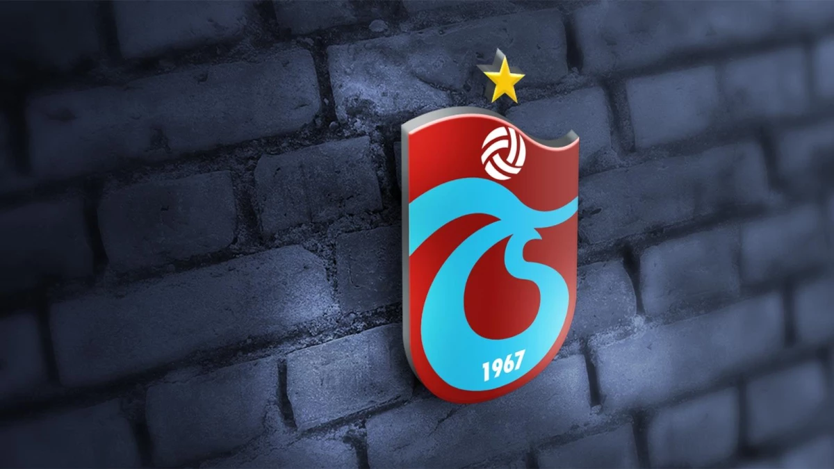 Trabzonspor: "Tüm futbol ailesi adına utanıyoruz"