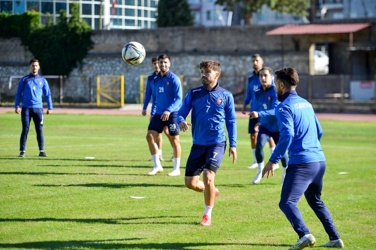Uşakspor\'da 1922 Konyaspor mesaisi başladı