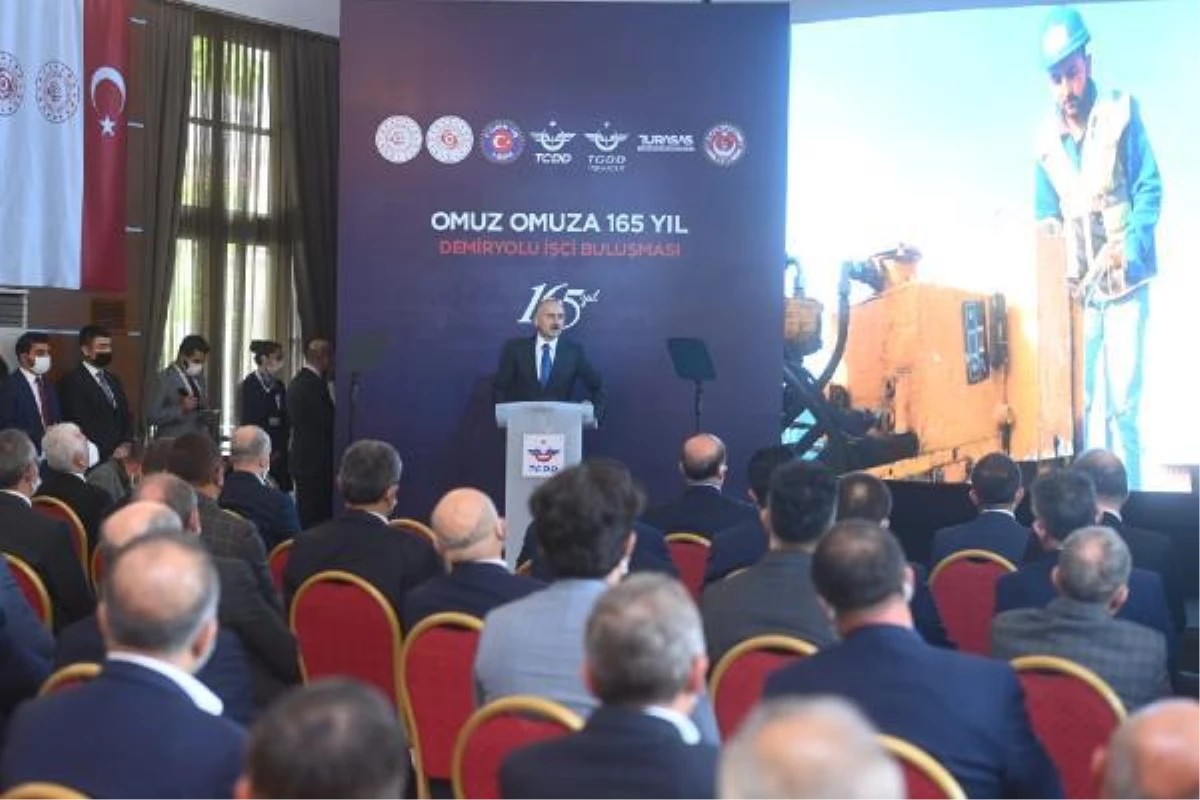 Son dakika: Bakan Karaismailoğlu: Ankara-İstanbul YHT hattında çalışmalar önümüzdeki yıl bitecek