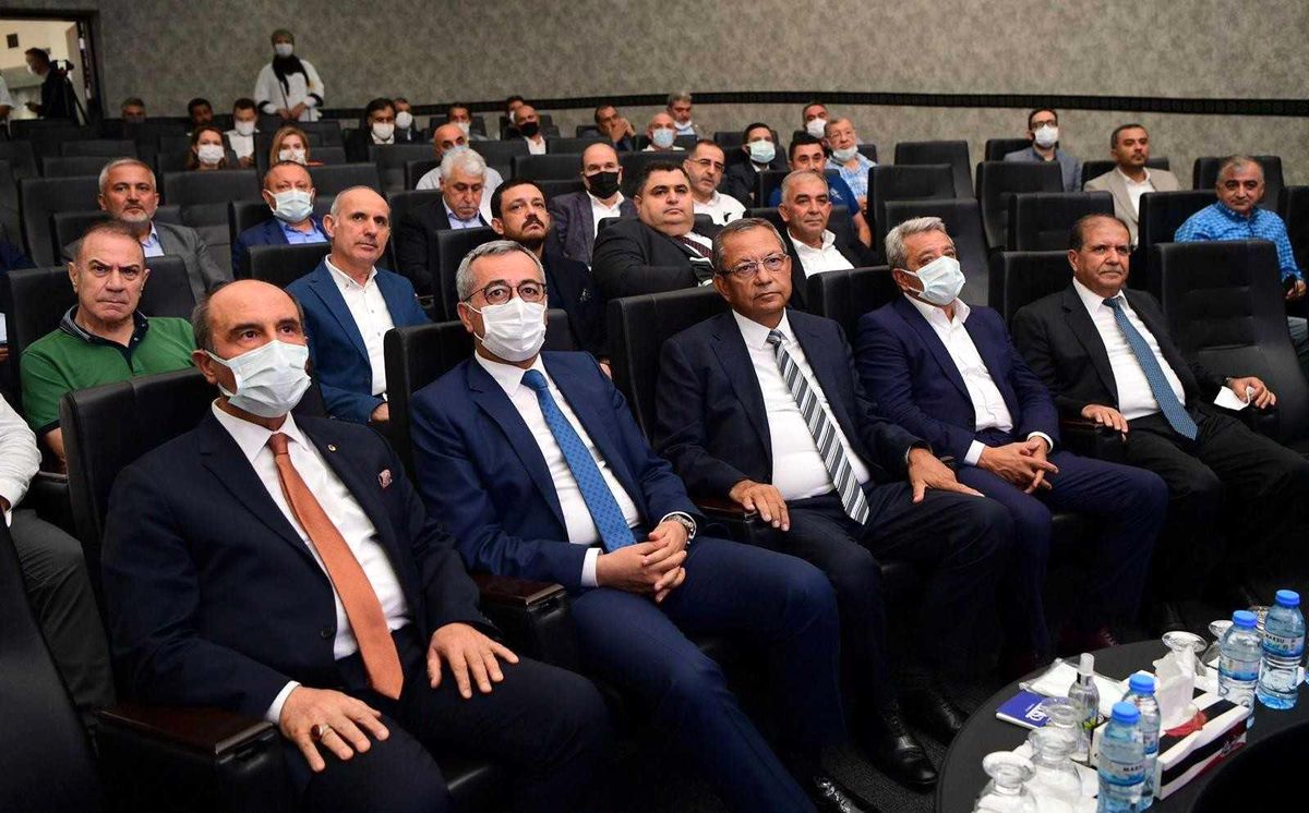 Başkan Güngör: "Şeffaf yönetim hızlı kalkınmanın anahtarı"