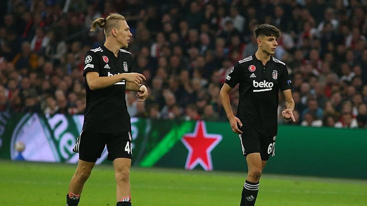 Azeri spiker, Beşiktaşlı futbolcunun oyuna girmesini mutlukla karşıladı