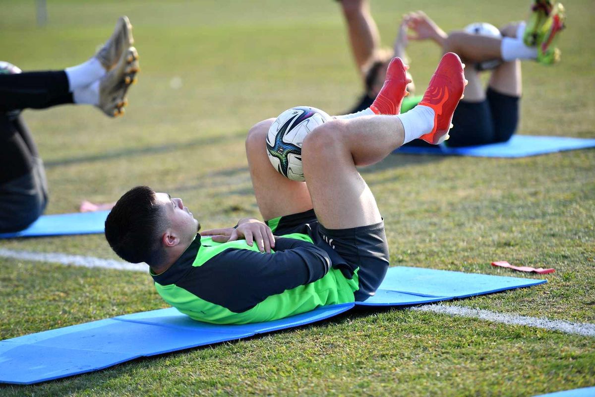 Bursaspor, Kocaeli\'de kamp yapacak